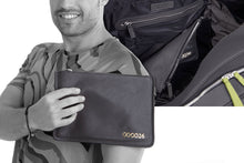 Carica l'immagine nel visualizzatore di Gallery, Beebag Milano